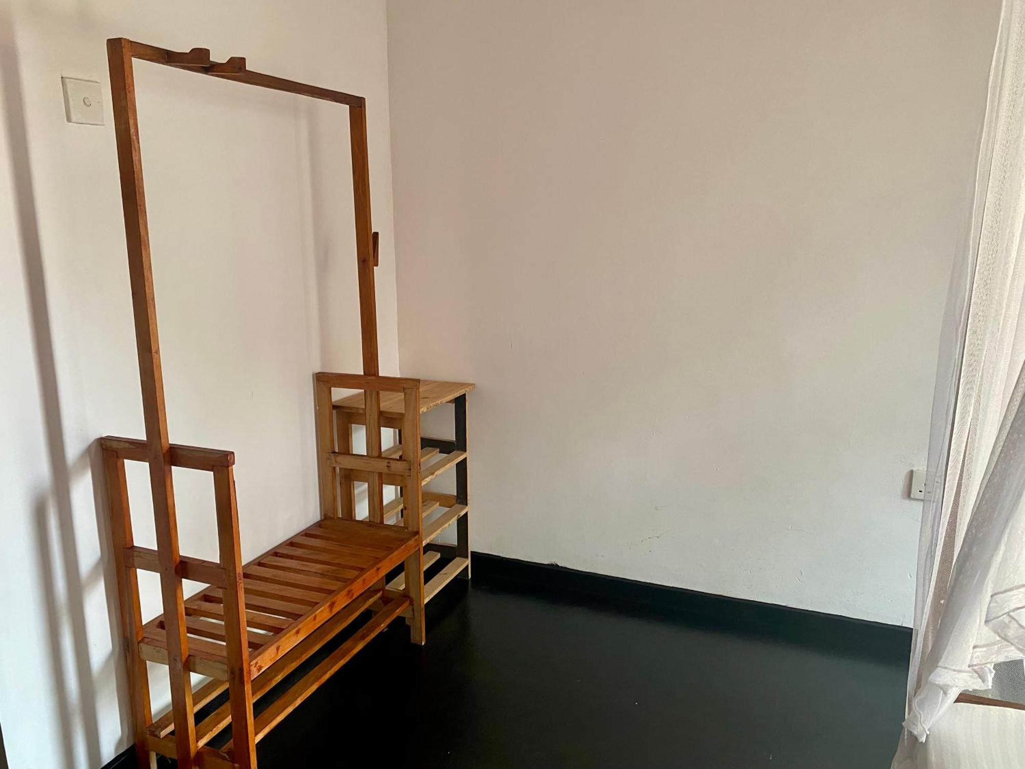 Bed and Breakfast The Breeze Mirissa Esterno foto