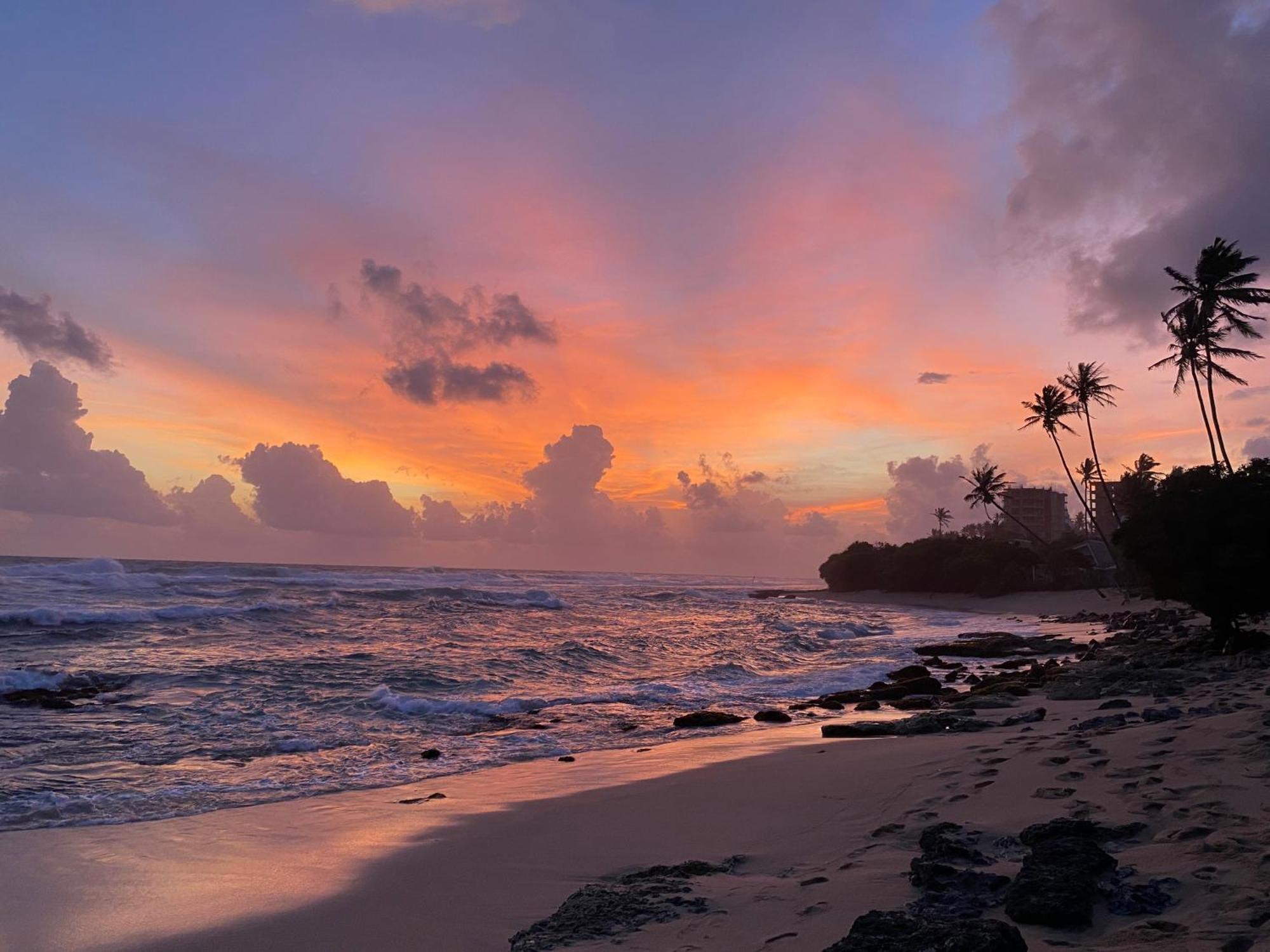 Bed and Breakfast The Breeze Mirissa Esterno foto